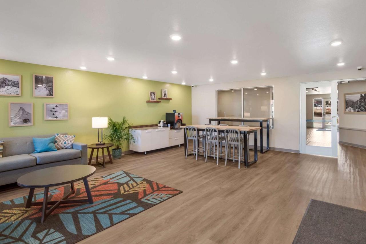 Woodspring Suites Colorado Springs North - Air Force Academy Экстерьер фото